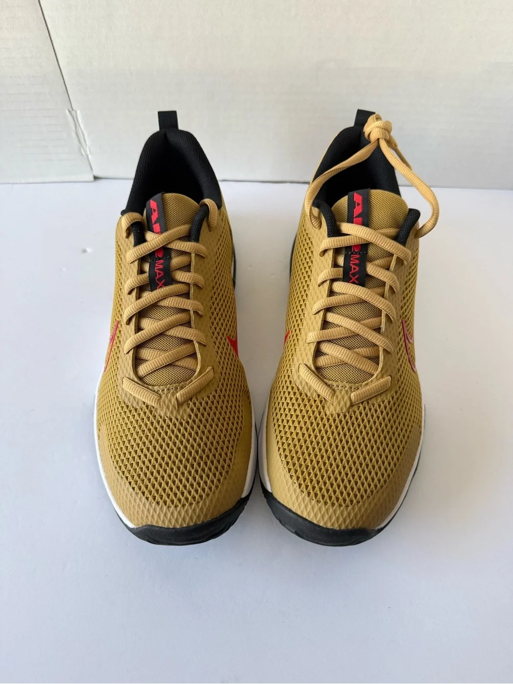 Nike Air Max Alpha Trainer 6  FQ1833-700 Men’s  15 FLT Gold  /iniversity Red New